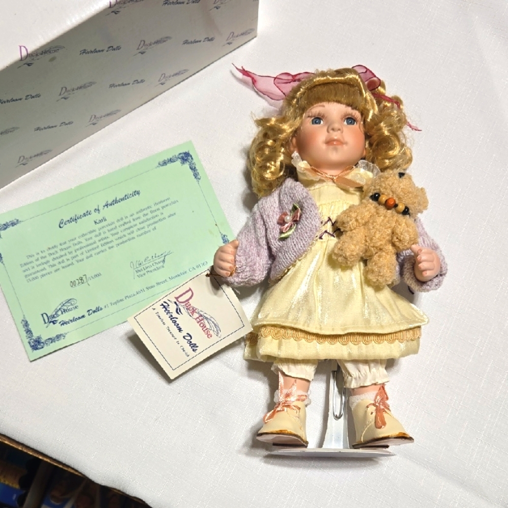 Duckhouse Porcelain Doll Karli #287
